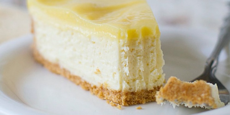 Lemon and Passion Fruit Curd Cheesecake | Raydale Preserves